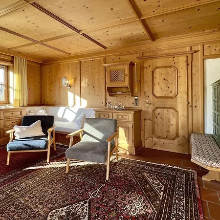 Chalet Horn By Managers